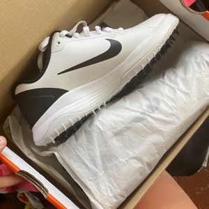 Brand new women’s golf shoes